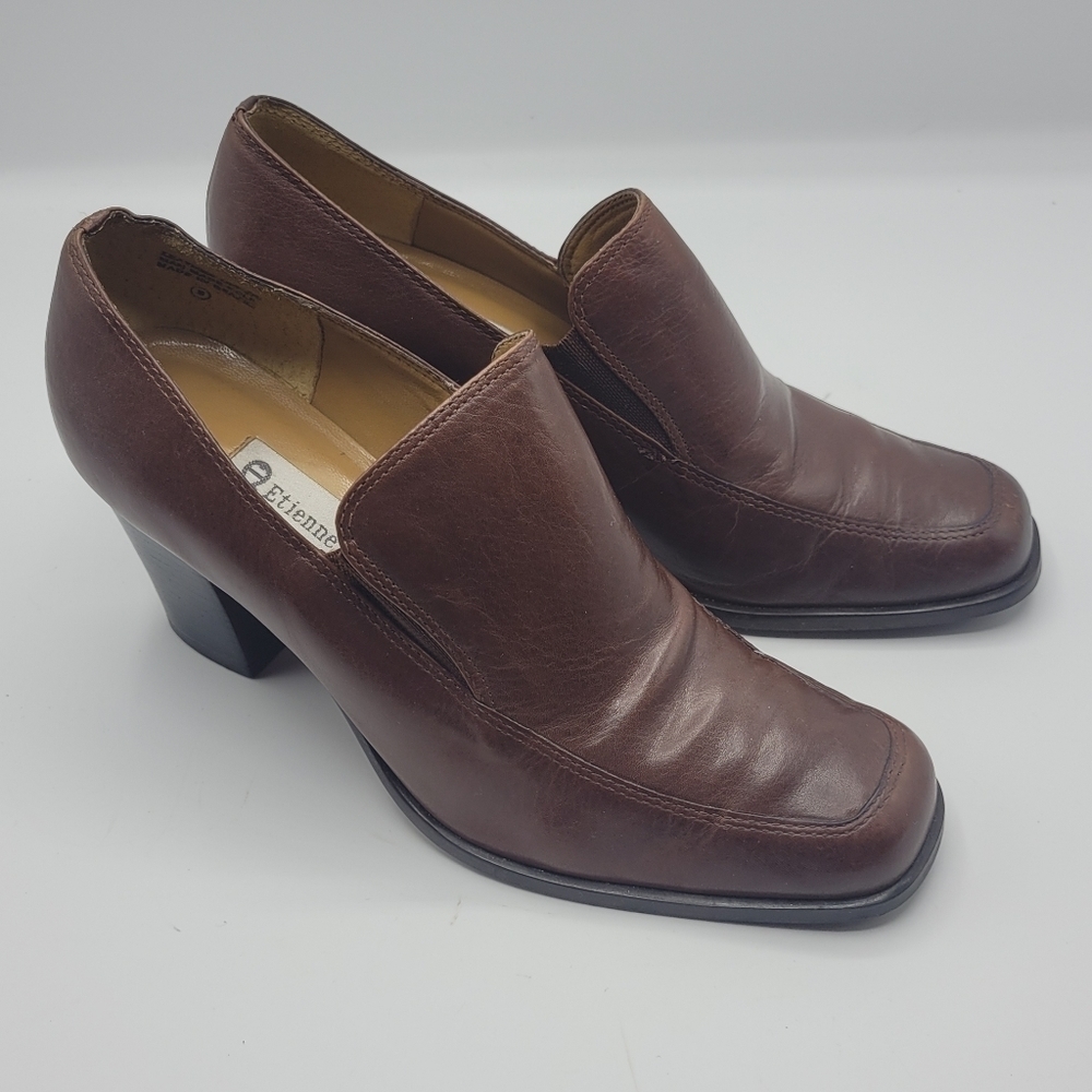 Etienne Aigner all leather upper sterling heels size 5 1/2 M - Picture 1 of 14